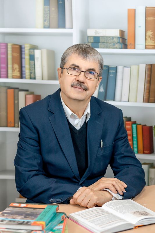Старцев Владимир Петрович.